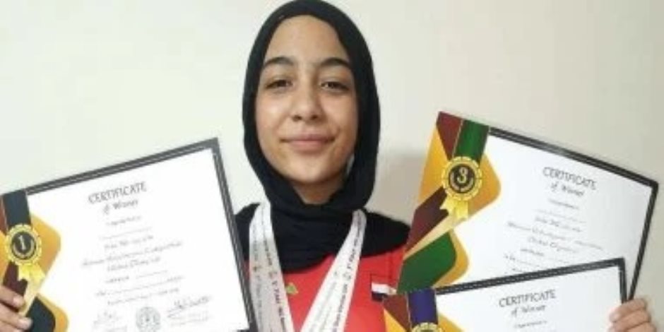 إنجاز مصري .. كنزى تحصل على 3 ميداليات ببطولة MRC الدولية للبرمجة والروبوتات