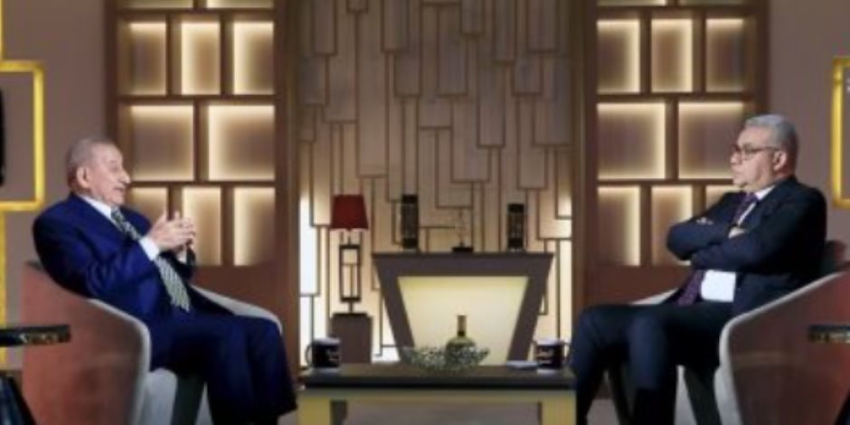 نبيل نجم لـ"الجلسة سرية": أمريكا وإيران لعبتا أدوارا فى توتر علاقات الإقليم