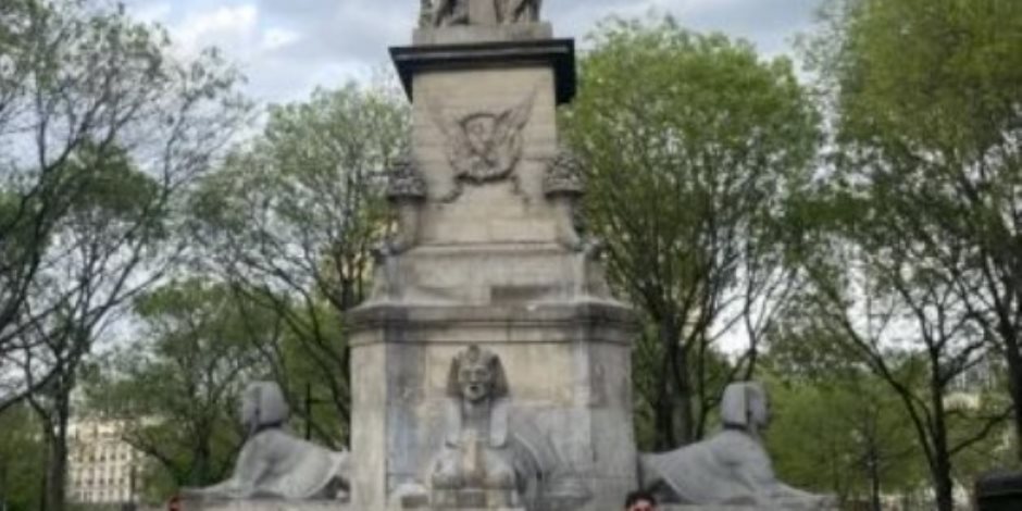 حضور فرعوني راسخ.. مجسمات أبي الهول تزيّن ميدان شاتليه أشهر ساحات باريس