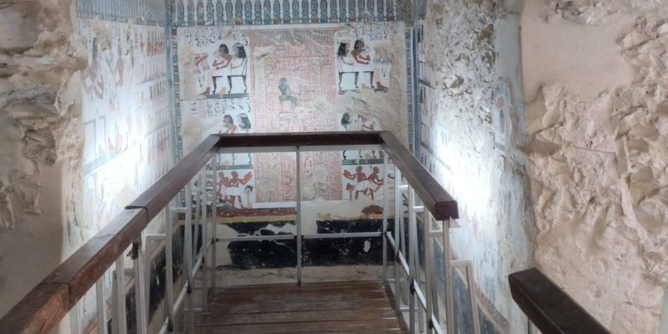 ترميم وتطوير ثلاث مقابر أثرية بجبانة الخوخة بالبر الغربي في الأقصر.. تمهيدًا لافتتاح مقبرتين منهما خلال الفترة المقبلة