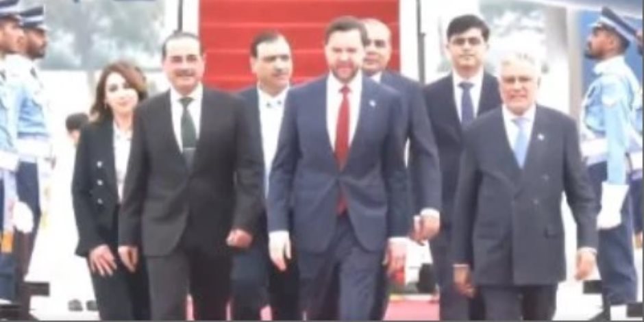 مراسل القاهرة الإخبارية: الرفض الإيرانى للشروط دفع الوفد الأمريكى للعودة سريعا