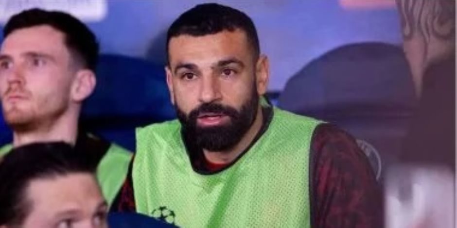 محمد صلاح يشارك فى الدقيقة 30 بمباراة ليفربول ضد بي إس جي بدلا لإيكتيكى المصاب