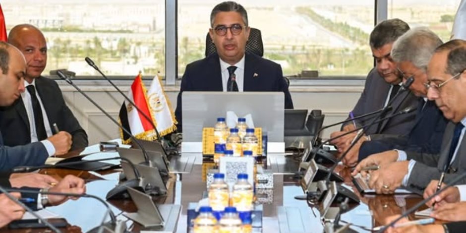  وزير التموين والتجارة الداخلية يترأس أول اجتماع للجنة العليا للمشروع القومي (كاري أون)