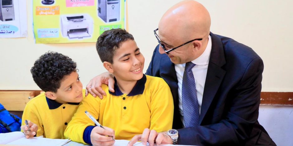 وزير التعليم يتفقد عددا من المدارس بإداراتى الحوامدية والبدرشين بالجيزة