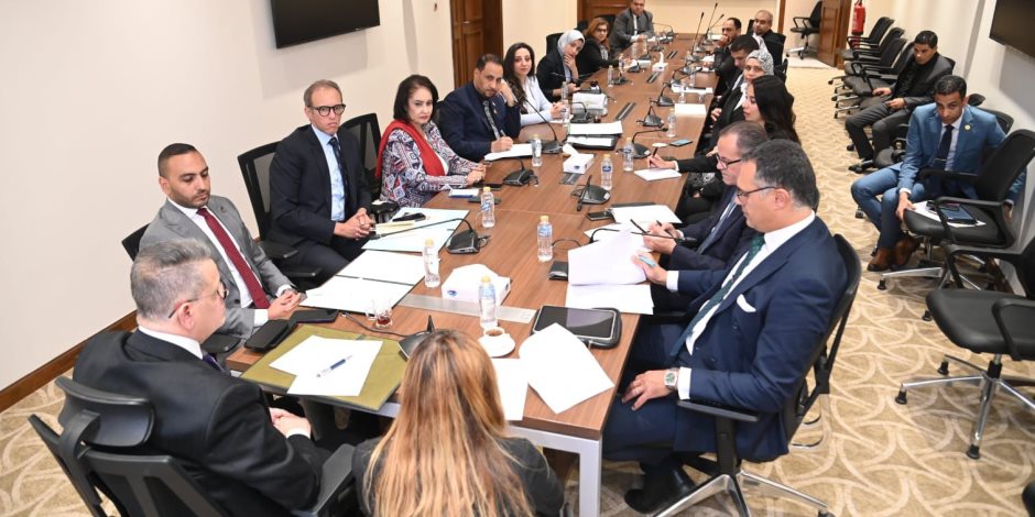 حقوق الإنسان بالبرلمان تؤكد على أهمية إنشاء مكاتب خدمية متخصصة بكافة الجهات الحكومية لذوي الإعاقة .. اعرف التفاصيل 