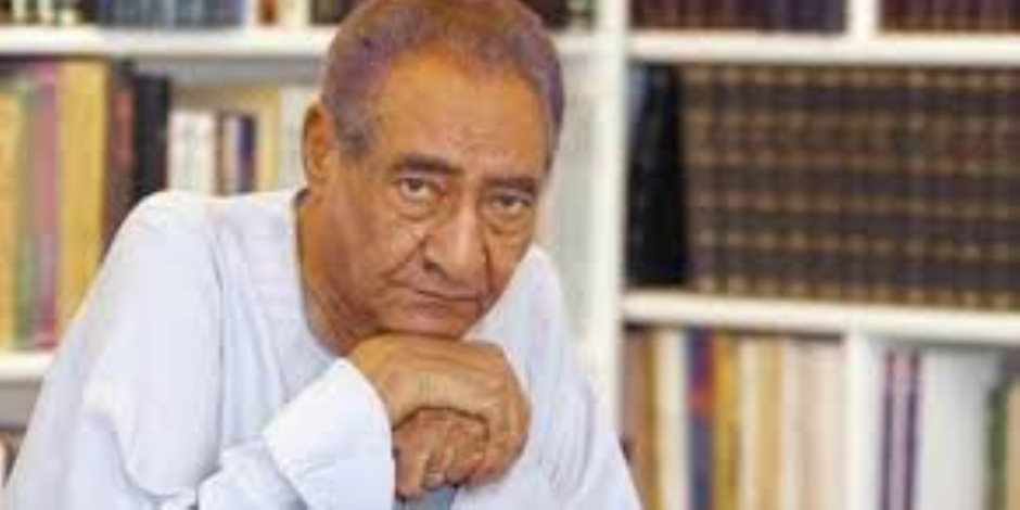 والله وشبت يا عبد الرحمن.. الذكرى الـ11 لوفاة الأبنودى شاعر الناس بامتياز