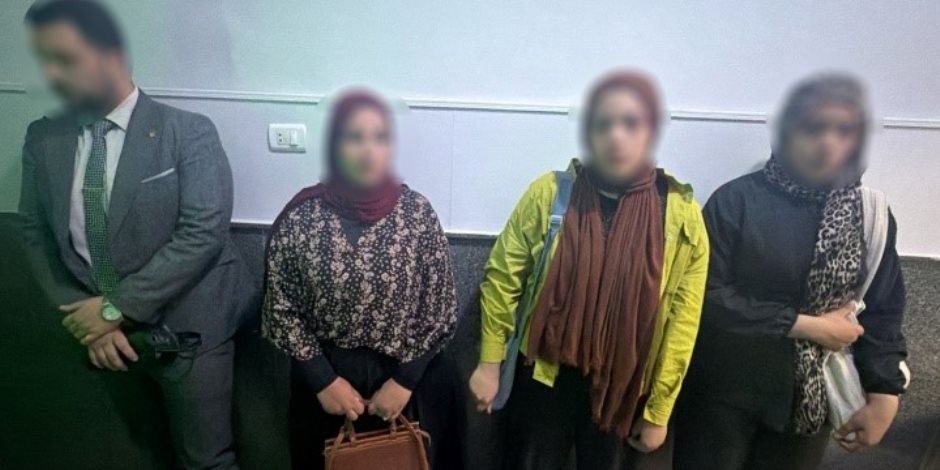 كشف ملابسات اعتداء سيدة على منزل جارها وتحطيم كاميرات المراقبة الخاصة به