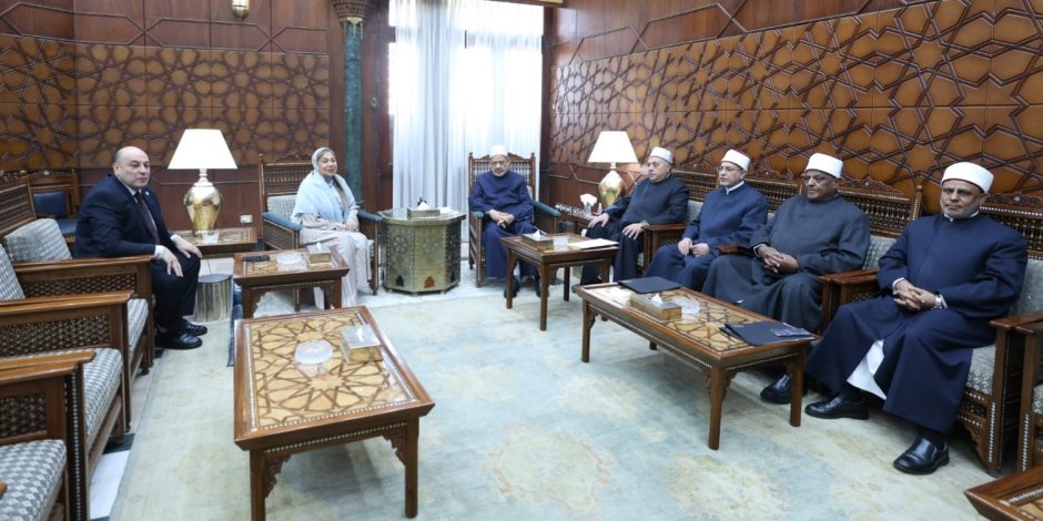 شيخ الأزهر يستقبل رئيسة الأمانة الفنية للمجلس الوطني للتعليم ويناقشان دراسة إنشاء أول معهد أزهري للتكنولوجيا التطبيقية