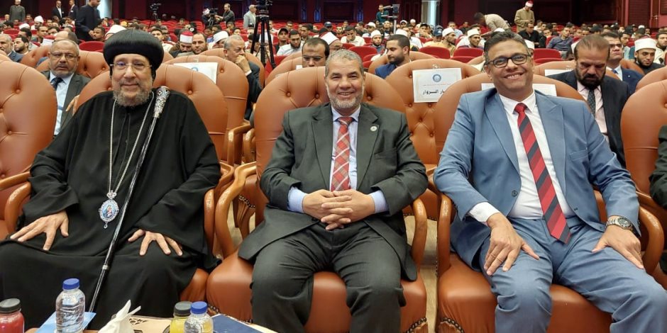 الأنبا إرميا: بناء الإنسان يبدأ من الأسرة.. والعلم بلا أخلاق قد يتحول إلى أداة هدم