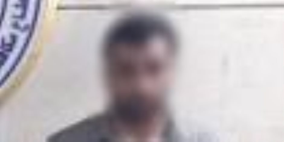 ضبط متهم بالنصب الإلكتروني انتحل شخصية سيدة وسحب أموال بمحافظ إلكترونية 