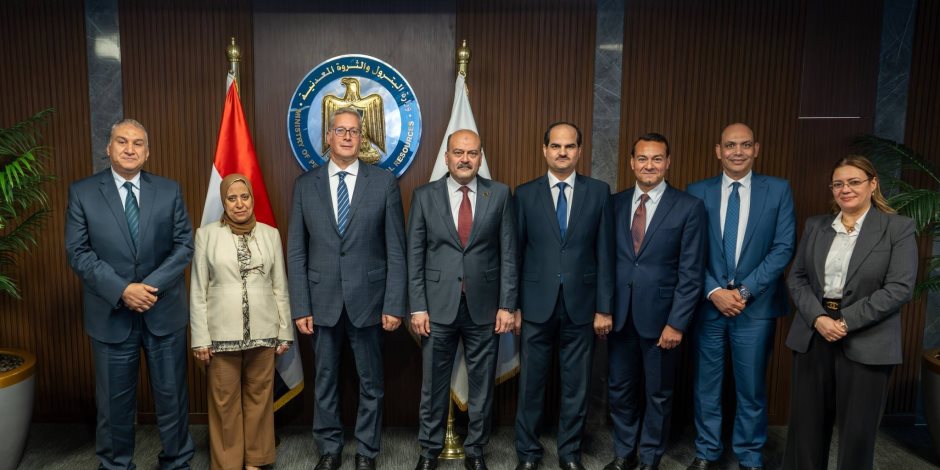  وزير البترول والثروة المعدنية يشهد اجتماع الجمعية العامة لشركة ميثانكس مصر 
