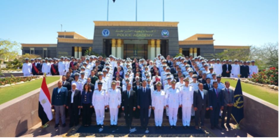لإطلاعهم على أحدث التدريبات .. الداخلية تُنظم الملتقى الثالث لبرنامج المعايشة بين طلبة كلية الشرطة وطلبة الجامعات (فيديو)