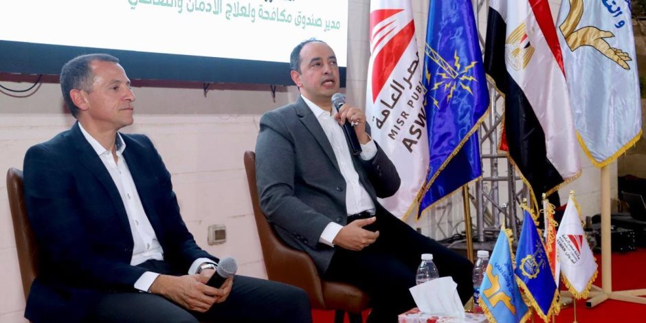 محافظ أسوان ومدير صندوق مكافحة الإدمان يشهدان فعالية لرفع الوعي بخطورة تعاطي المواد المخدرة
