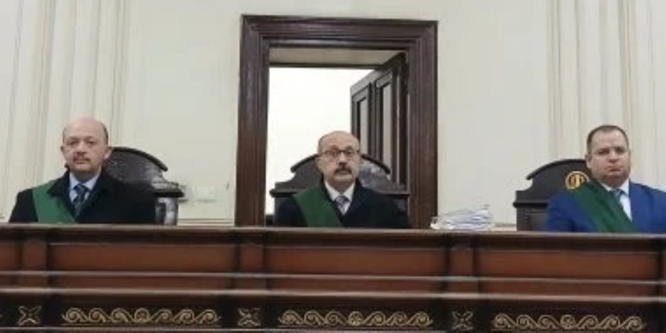 إحالة أوراق المتهم بقتل أبنائه الأربعة وإلقائهم بملاحات الإسكندرية للمفتى