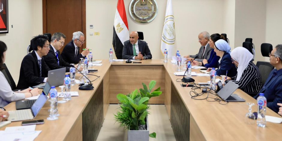 وزير التعليم يبحث مع وفد "جايكا" تعزيز التعاون لتطوير نظم الدراسة بالمدارس المصرية اليابانية