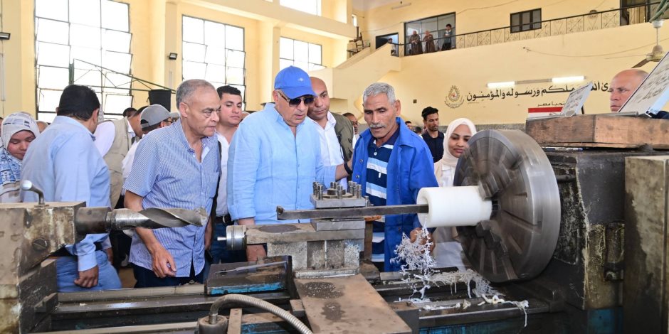 في عيد العمال.. وزير الري يوجه التحية للعاملين ويؤكد جاهزية المنظومة بجميع إمكانيتها