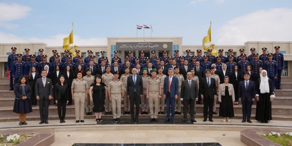 القوات المسلحة تستقبل وفد جامعة هيروشيما بالأكاديمية العسكرية وتوقع اتفاقية تعاون مشترك