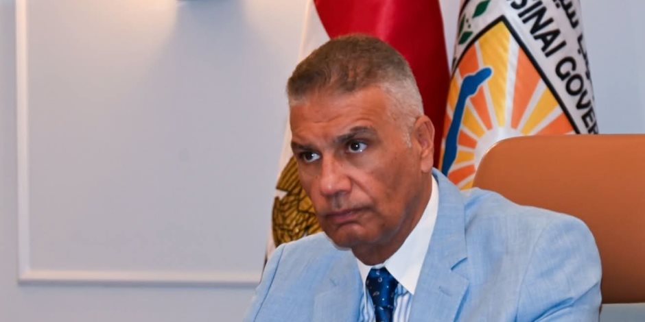 محافظ جنوب سيناء يبحث المخطط الاستراتيجي لمدينة طابا ويستعرض فرصها الاستثمارية (صور) 