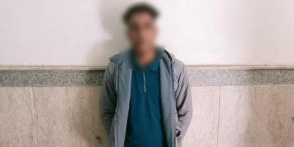 ضبط سائق لاتهامه بطعن خطيبته عقب خلافات على فسخ الخطبة بالمعصرة