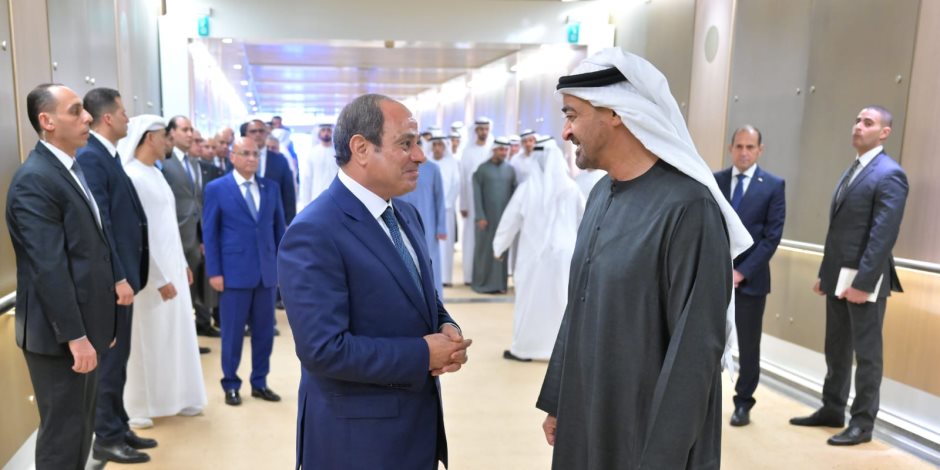 أمن الأشقاء جزء من أمن مصر.. أحزاب: زيارات الرئيس لدول الخليج تعكس تماسك الصف واستقرار المنطقة