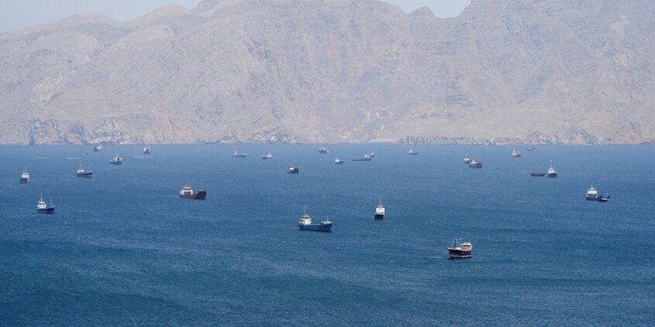 الخارجية الإيرانية: الملاحة ستعود إلى وضعها الطبيعى فى هرمز إذا انتهت الحرب