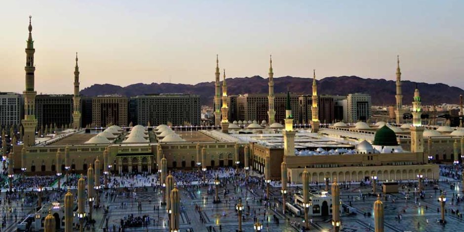 تعرف على ميقات الإحرام لمن يسافر إلى المدينة المنورة أولًا
