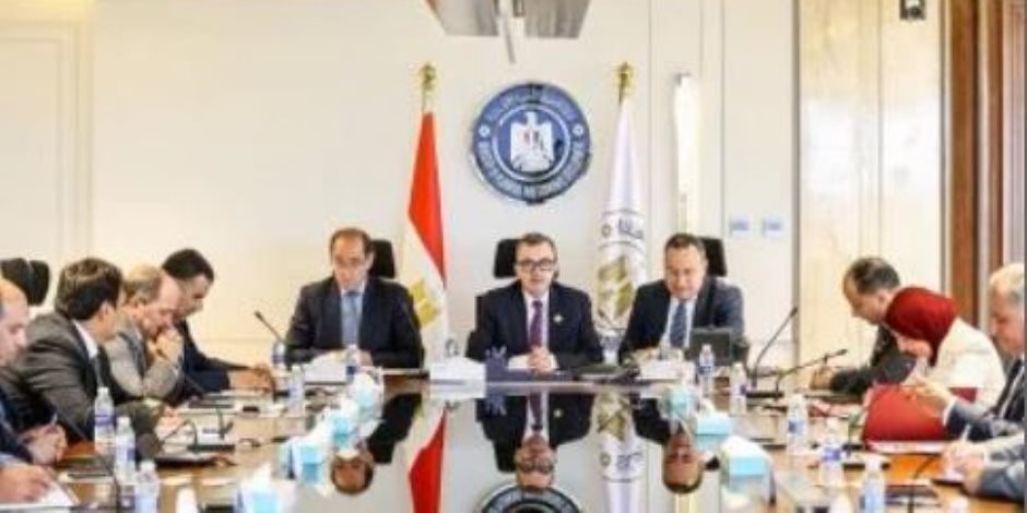 3 وزراء يبحثون دعم الجامعات وتعزيز دور مؤسسات التعليم العالي في تحقيق التنمية