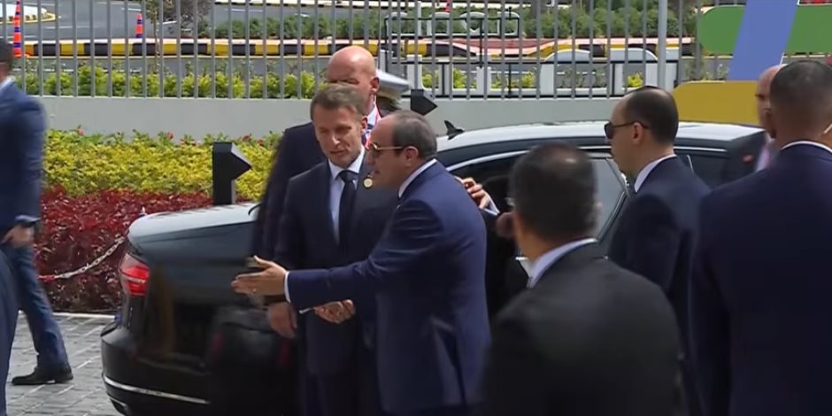 الرئيس السيسي يشهد افتتاح المقر الجديد لجامعة سنجور بحضور ماكرون (بث مباشر)