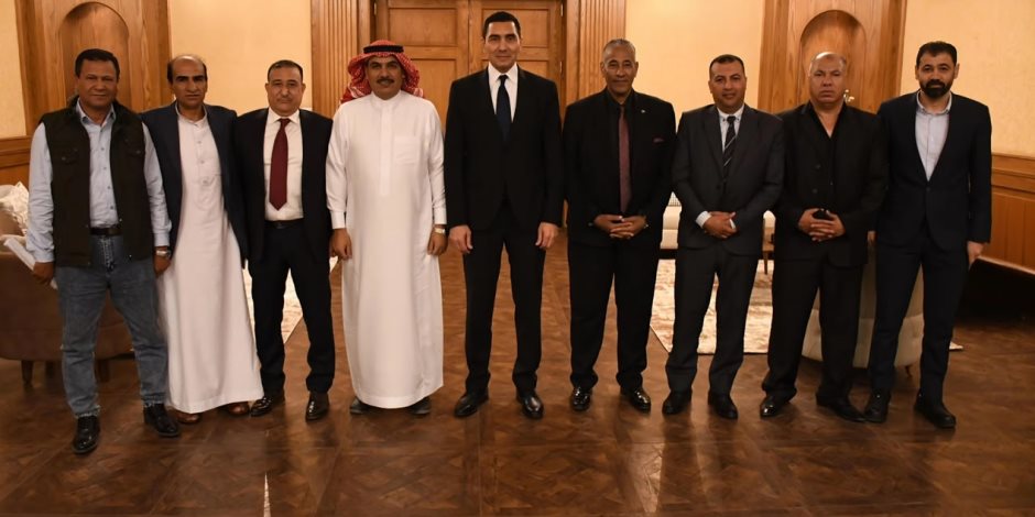 استكمالا لجولته التفقدية بشمال سيناء.. وزير الشباب والرياضة يلتقي عدد من رؤساء مجالس إدارات أندية المحافظة
