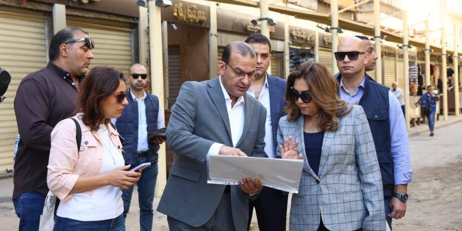 وزيرة التنمية المحلية والبيئة تتفقد أعمال تطوير المرحلة الثانية من سوق العتبة بمحافظة القاهرة