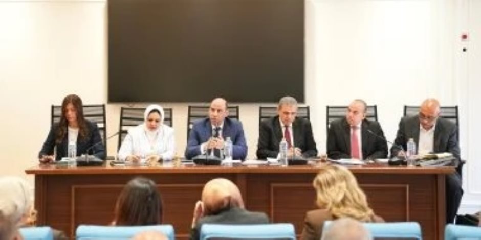 لجنة القوى العاملة بالنواب توافق على تأجيل الانتخابات العمالية لمدة 6 أشهر