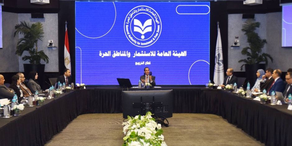 الرئيس التنفيذي للهيئة العامة للاستثمار والمناطق الحرة يبحث سبل تطوير آليات استهداف الاستثمارات المحلية والأجنبية