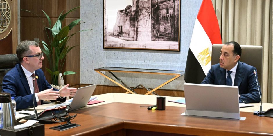 مدبولي يتابع مع وزير التخطيط الموقف التنفيذي لخطة العام المالي 2026/2025