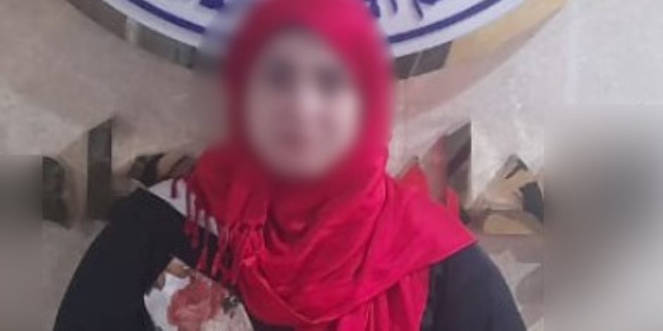 ضبط إحدى السيدات بالجيزة بتهمة النصب على المواطنين والاستيلاء على أموالهم