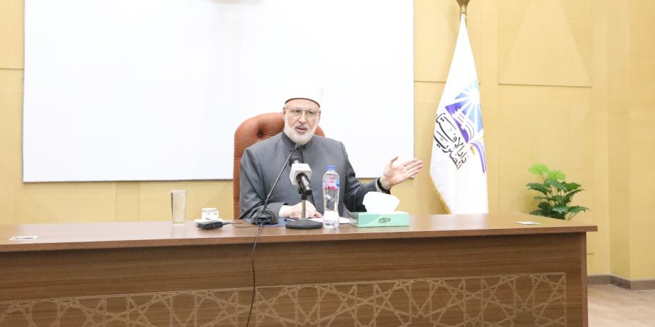 وكيل الأزهر السابق يؤكد: الالتزام بضوابط الفتوى يحقق التوسط والاعتدال