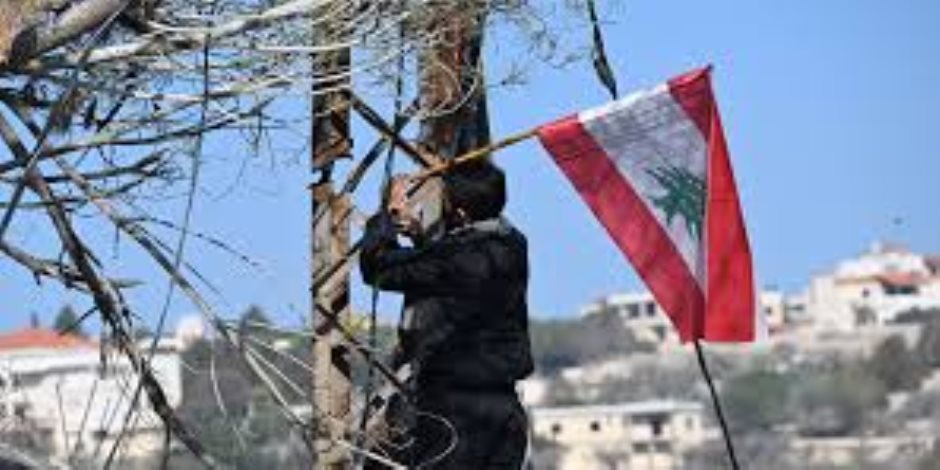 تصعيد في جنوب لبنان.. 13 شهيدا في غارات إسرائيلية جديدة واستهداف ممنهج للقطاع الصحي