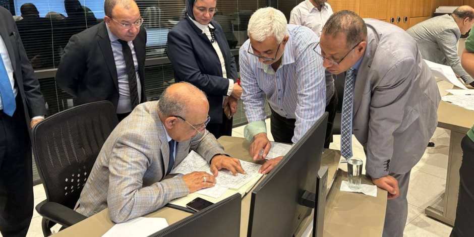 الكهرباء: مراجعة مستمرة لأنماط التشغيل في ضوء معدلات الزيادة في الطلب على الطاقة