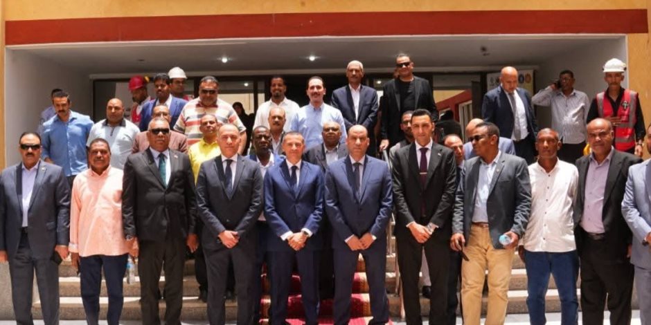 وزير العمل من داخل قلعة "كيما" الوطنية والصناعية بأسوان:الجمهورية الجديدة بقيادة الرئيس السيسي تقوم على العمل والإنتاج 