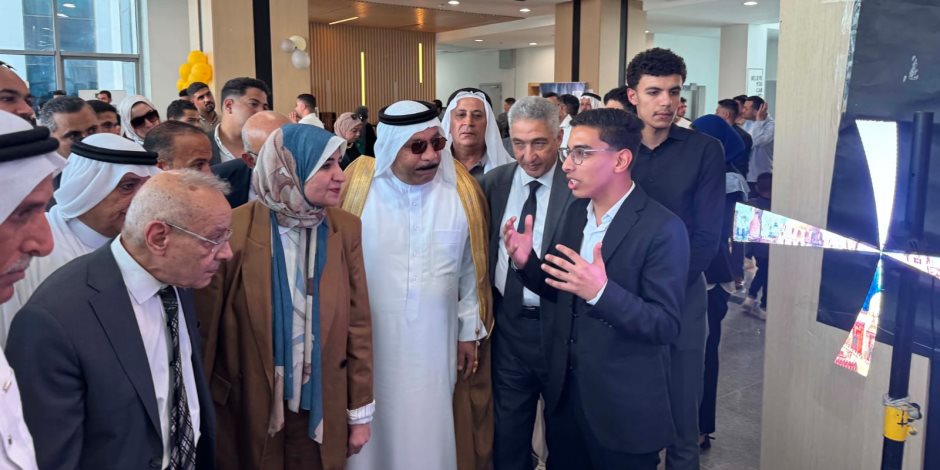 جامعة شرق بورسعيد التكنولوجية تؤكد على أهمية توظيف التكنولوجيا الحديثة في ابتكار حلول عملية للتحديات التنموية.. (صورة)