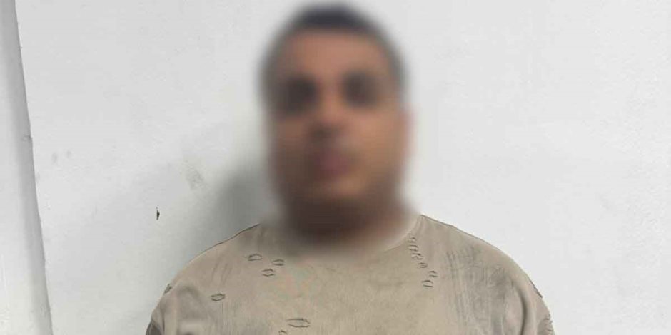 ضبط عاطل انتحل صفة فرد شرطة للنصب على مواطن بالقاهرة