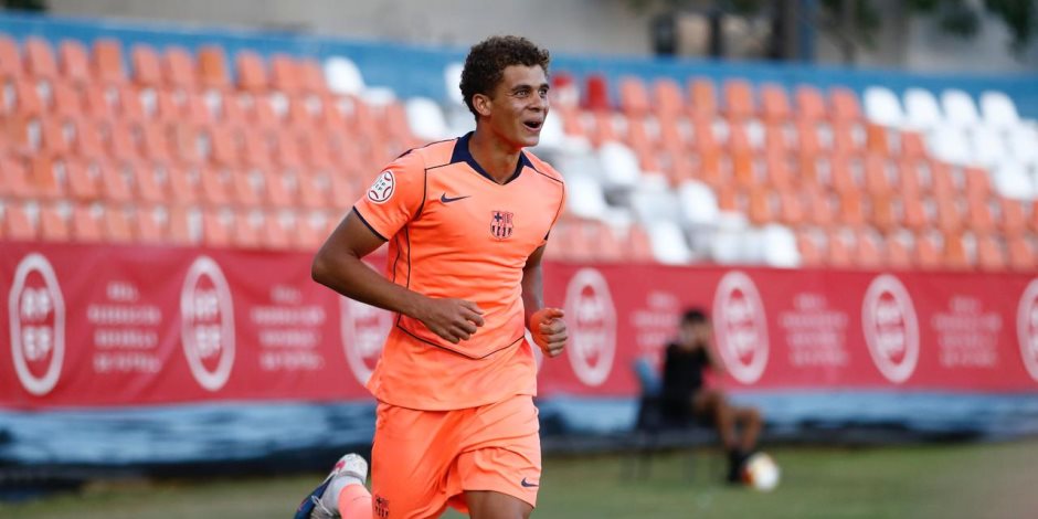 برشلونة يصعد لنهائي كأس الأبطال في ليلة تألق حمزة عبد الكريم