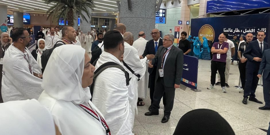 لحظات إنسانية في جدة.. زوجات وأمهات شهداء الشرطة يروين حكايات البطولة والفخر (صور)
