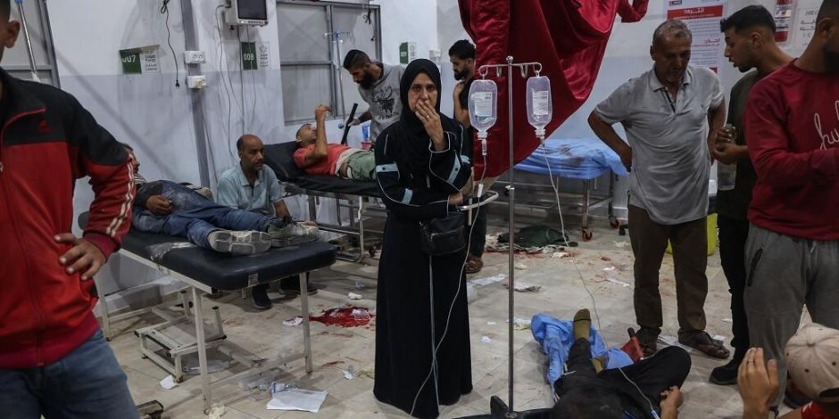الموت قصفاً والانهيار الدوائي.. حصيلة الشهداء في غزة تقترب من 73 ألفاً وتحذيرات من شلل تام للمنظومة الصحية بالضفة وغزة