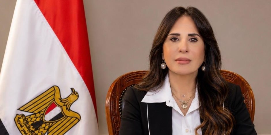 وزيرة الاسكان توجه برفع درجة الاستعداد القصوى بكافة أجهزة المدن الجديدة 