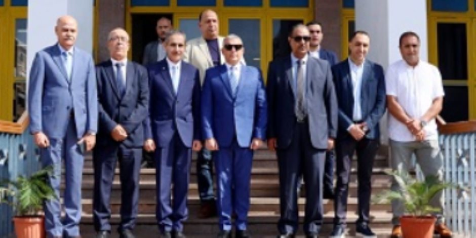 استقالة جماعية للجنة الإسماعيلي بعد اجتماع مع وزير الرياضة ورفض التفريط في الرخصة