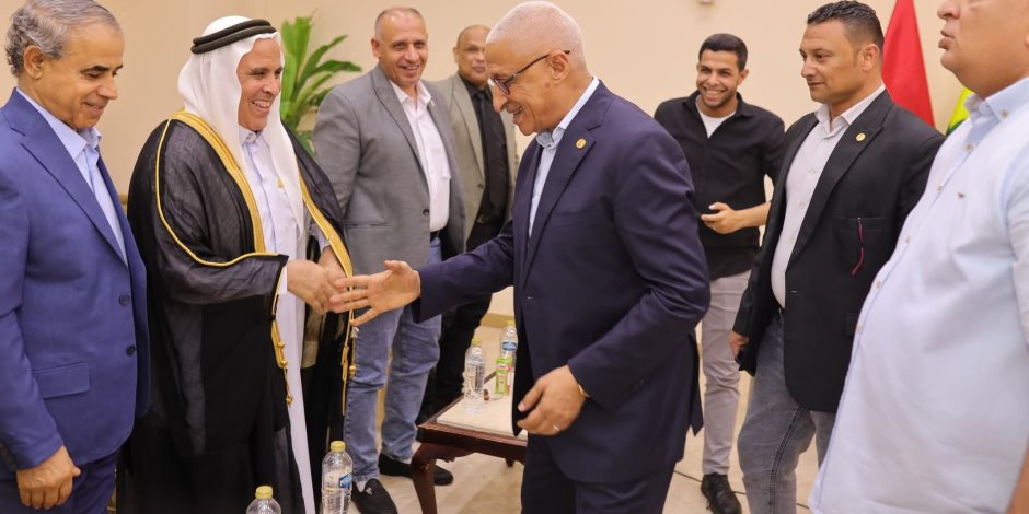 محافظ شمال سيناء يستقبل نواب وقيادات حزبية للتهنئة بعيد الأضحى المبارك (صور)