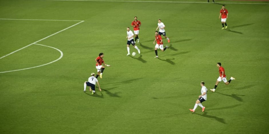 زيكو يسجل أول أهدافه الدولية ويمنح منتخب مصر التقدم أمام روسيا - فيديو 