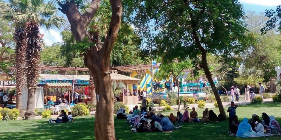 وزير الري: - 30 ألف زائر لحدائق القناطر الخيرية خلال أول ثلاثة أيام من العيد