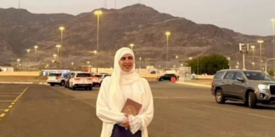 ياسمين صبري وياسمين عبد العزيز ودرة أثناء أداء فريضة الحج.. صور