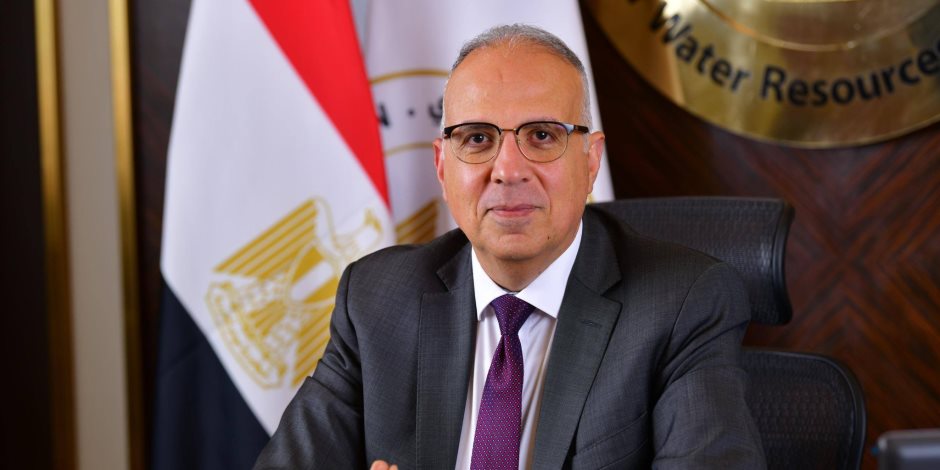 وزير الرى  يوجه التحية لرجال وزارة الري لمواصلتهم العمل بكفاءة وجاهزية خلال إجازة عيد الأضحى المبارك لخدمة المواطنين